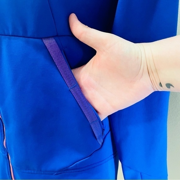 The North Face Blue Hooded Athletic Jacket Small - Picture 4 of 9